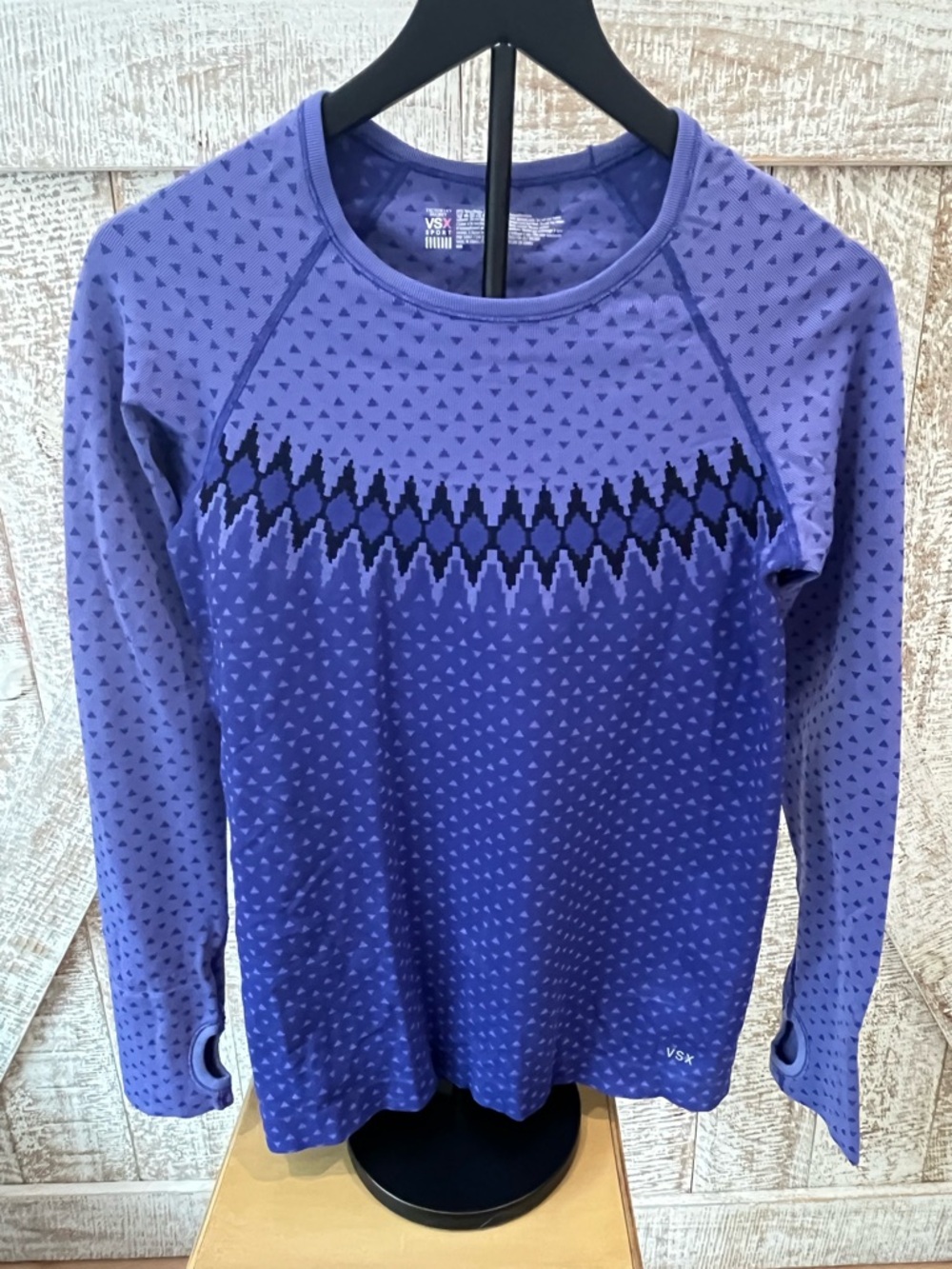 Victoria Secret VSX Seamless Purple Long-Sleeve Athletic Top Size Medium NWOT
